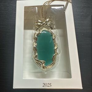 New in Box - Kendra Scott Danielle Bow Ornament 2025 - Gold/Green Catseye